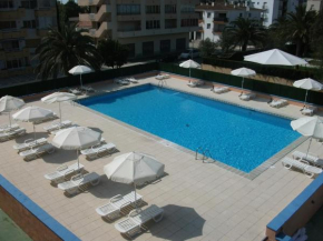 Гостиница Nautilus Hotel  Росас